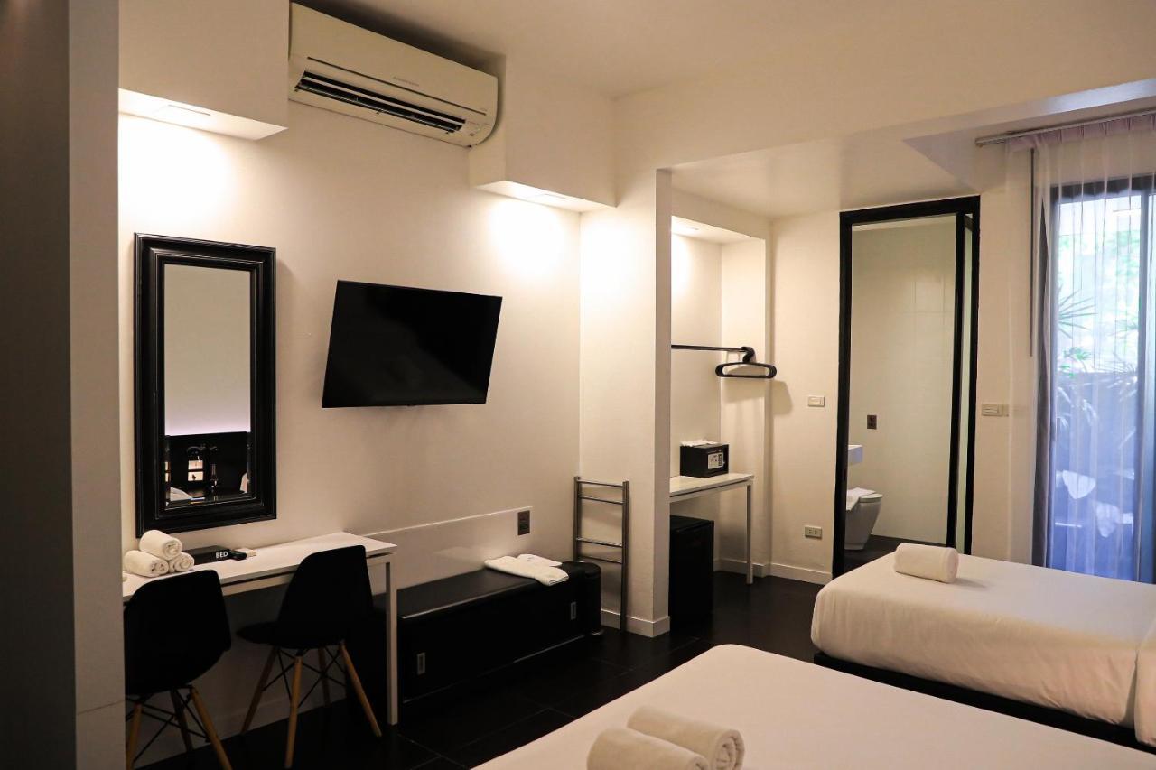 Hotel Bed Phrasingh-Adults Only Chiang Mai